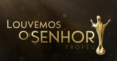 Troféu Louvemos o Senhor